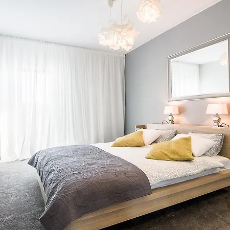 Starapart Apartments